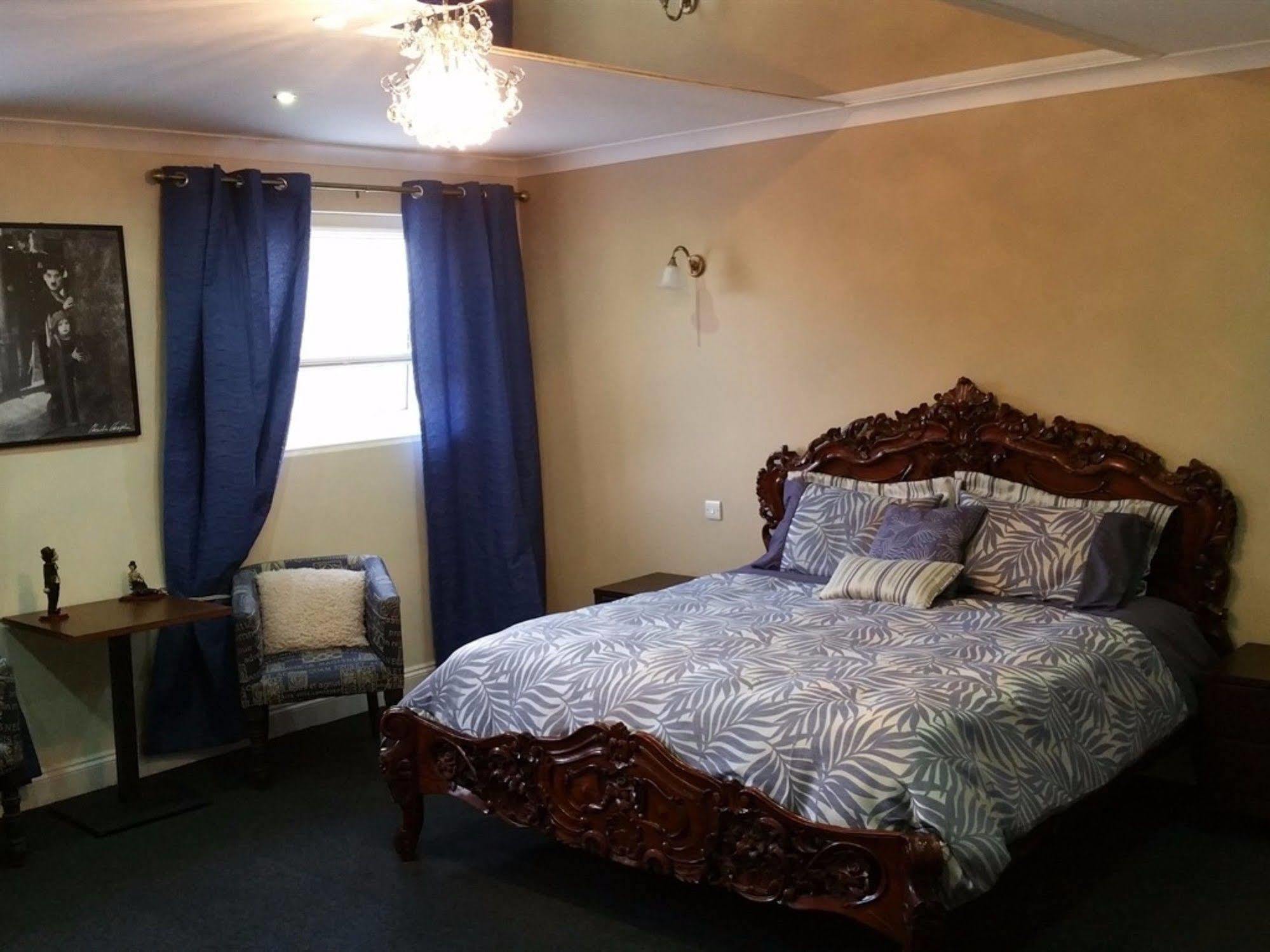 The Goodlife Guesthouse Гарвіч Екстер'єр фото